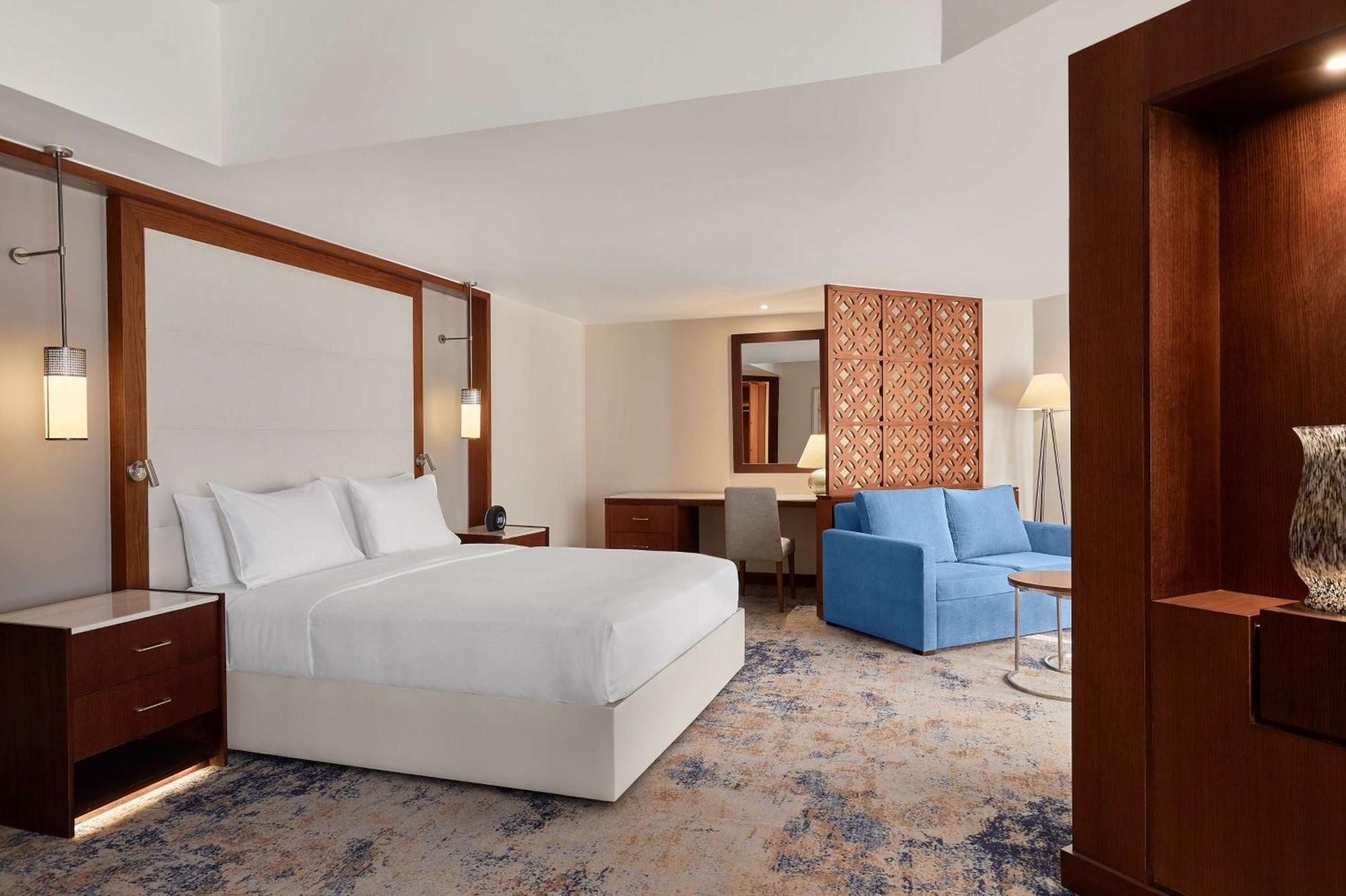 Panoramic Suite,1549545019:JPEG