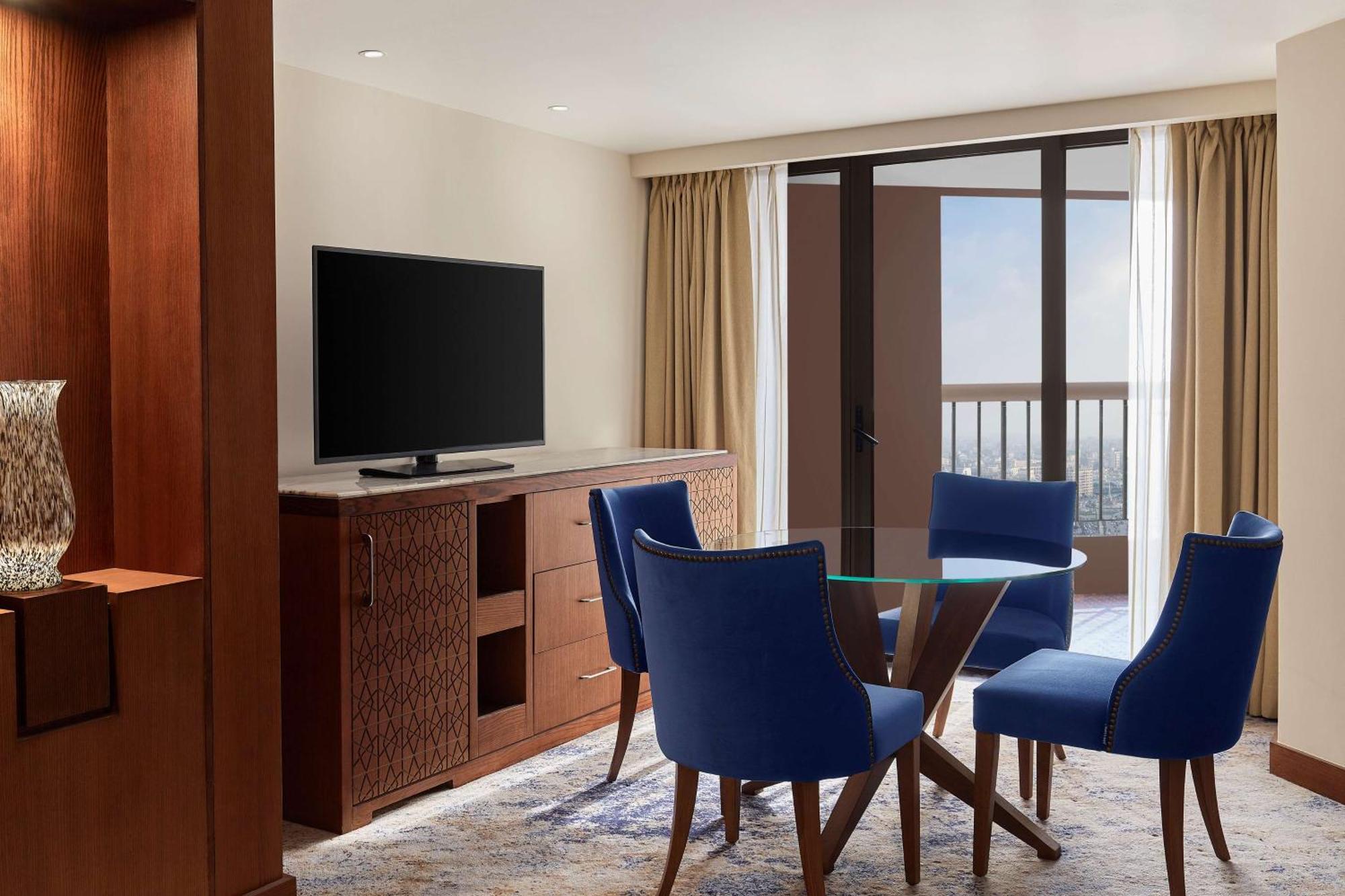 Panoramic Suite,1549544983:JPEG