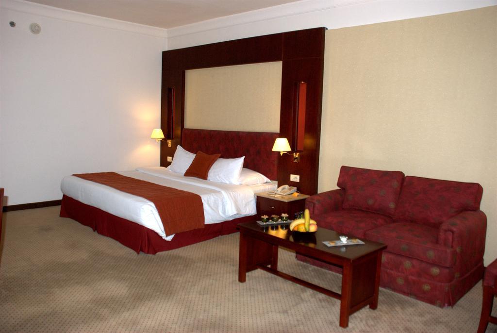 One-Bedroom Suite,250430365:JPEG