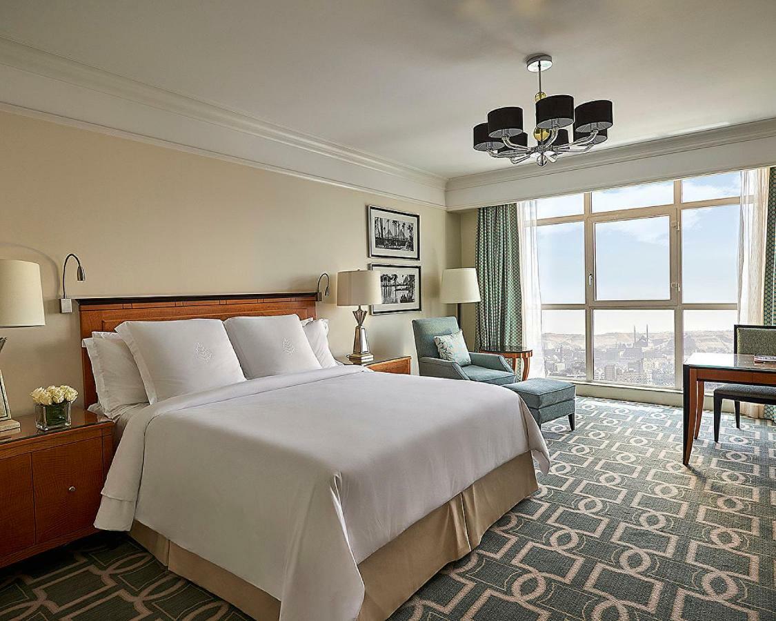 Superior Room - King Bed,1212368128:JPEG